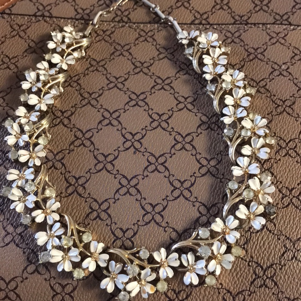 Coro necklace flower necklace - Picture 2 of 9